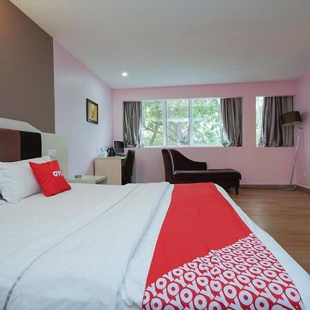 Capital O 89919 Hotel Hari Hari Куала-Лумпур Екстер'єр фото
